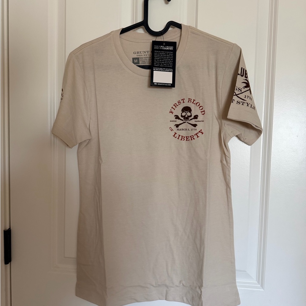Grunt Style Men's First Blood Liberty Short Sleeve Tee - Sand with Red Graphic